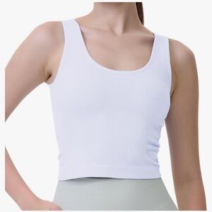 NWT Amriy Ribbed Cropped Tank with Built-in Bra